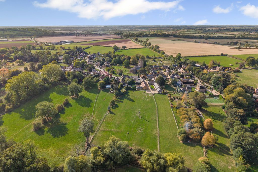  Wardington